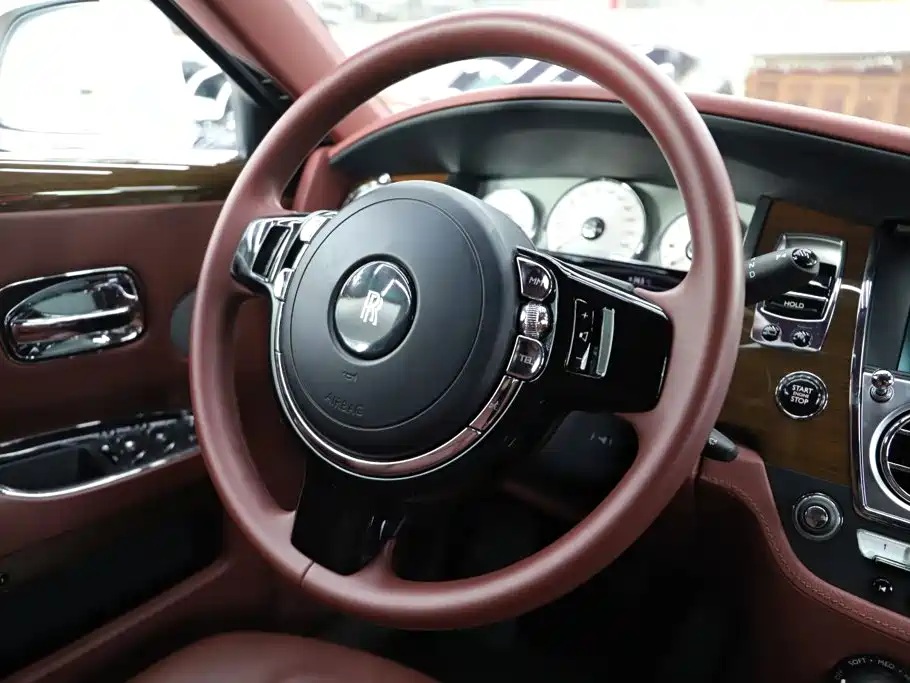 Rolls-Royce Ghost 6.6T Thoroughbred Collection Edition, фото 10