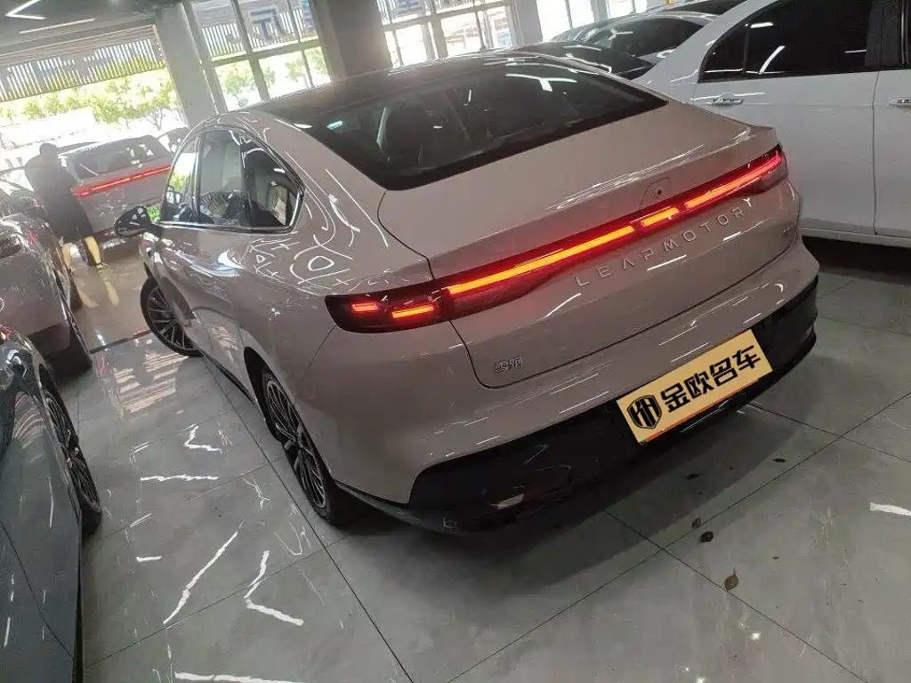 Leapmotor Ноль один. — миниатюра 5