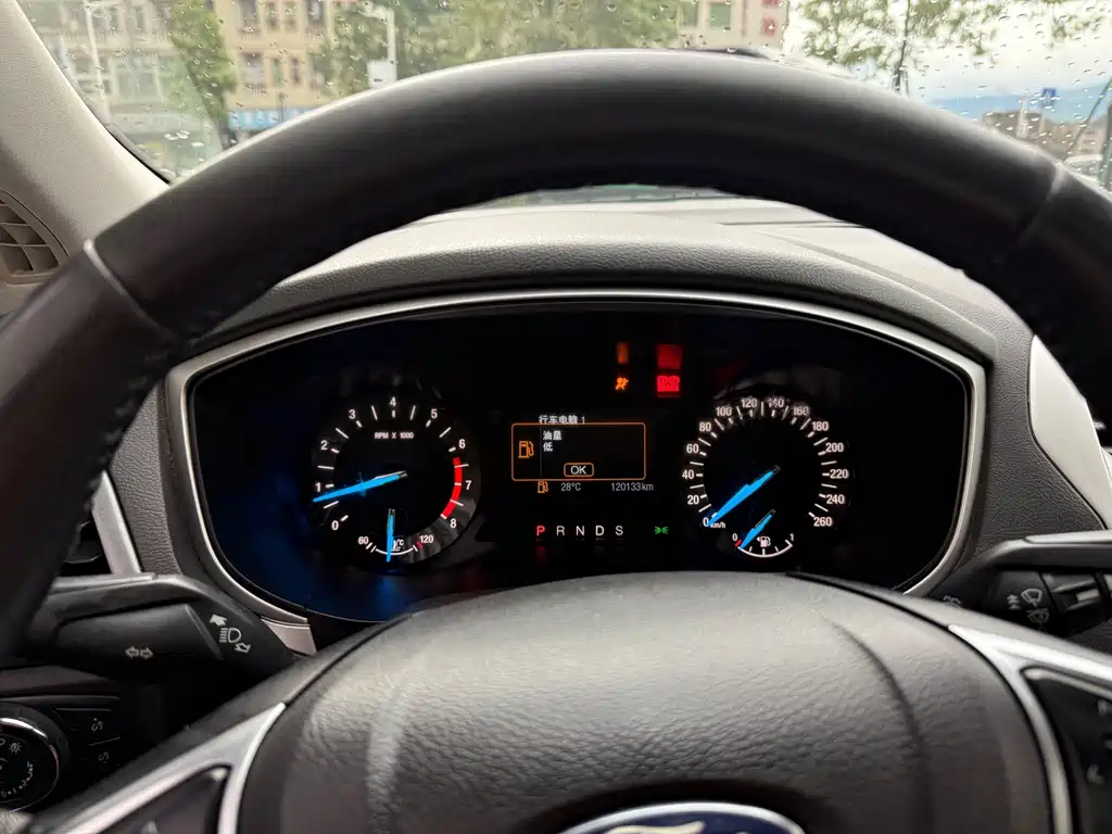 Ford Mondeo — миниатюра 17