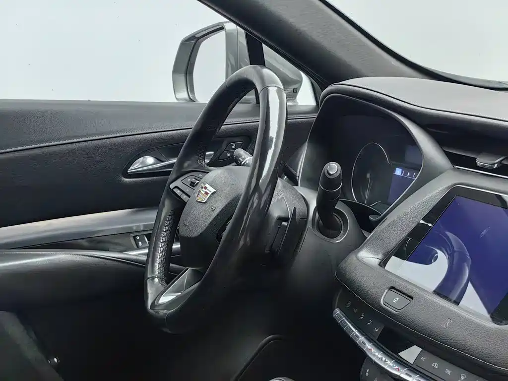 Cadillac XT4 — миниатюра 22