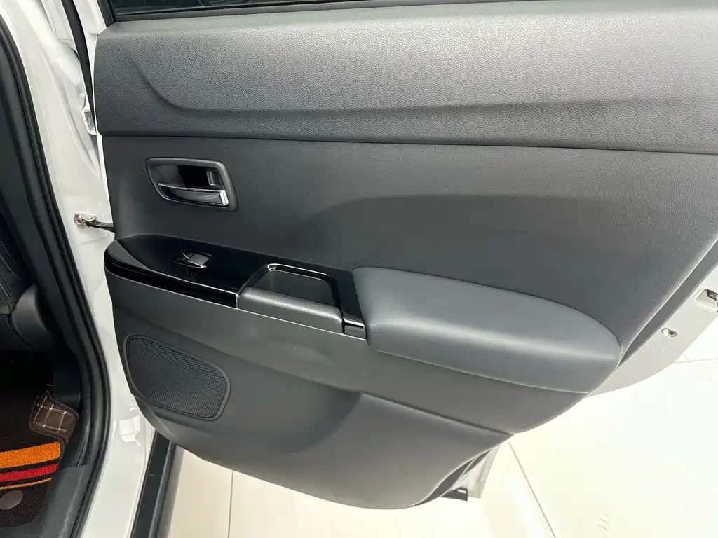 Mitsubishi ASX — миниатюра 14