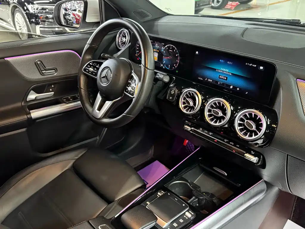 Mercedes-Benz GLA — миниатюра 18
