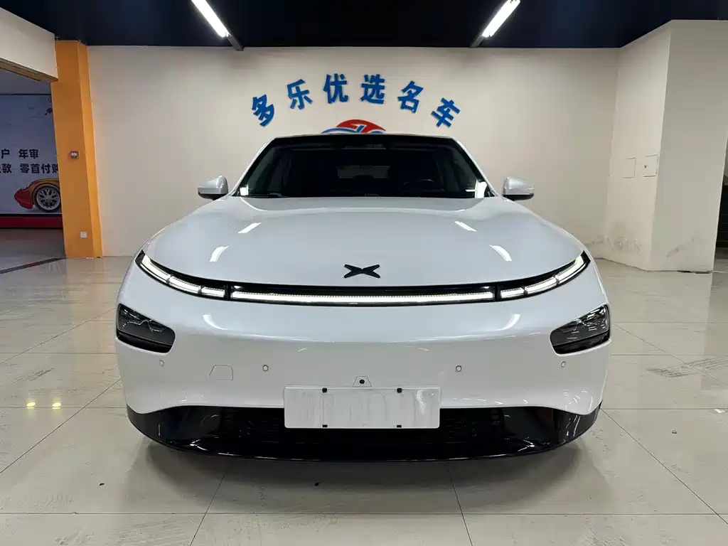 XPeng P7 — миниатюра 3