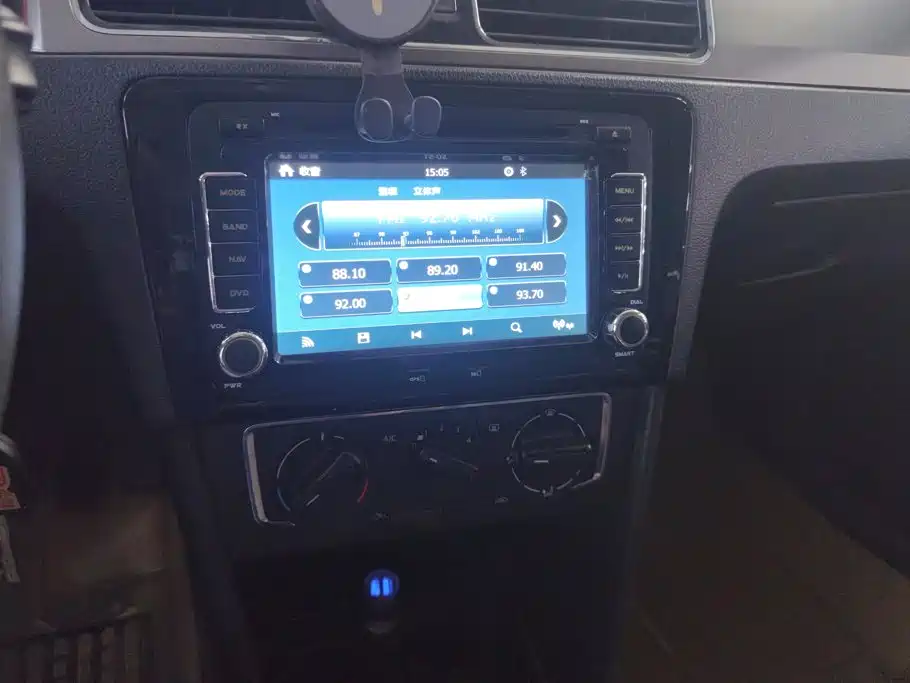 Volkswagen Santana — миниатюра 13