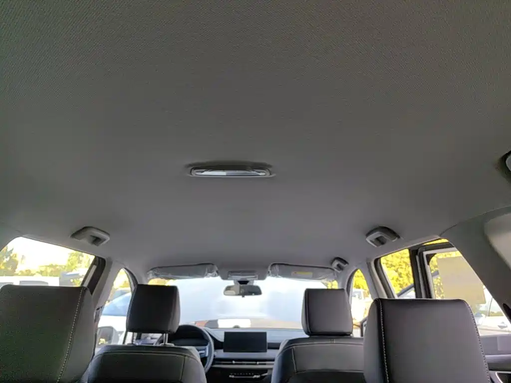 Wuling Jiachen — миниатюра 18