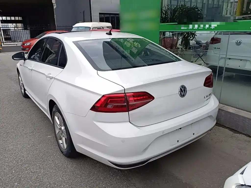 Volkswagen Lamando — миниатюра 5