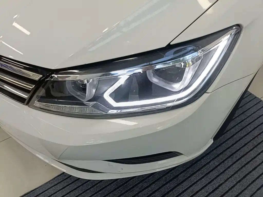 Volkswagen Lamando — миниатюра 24
