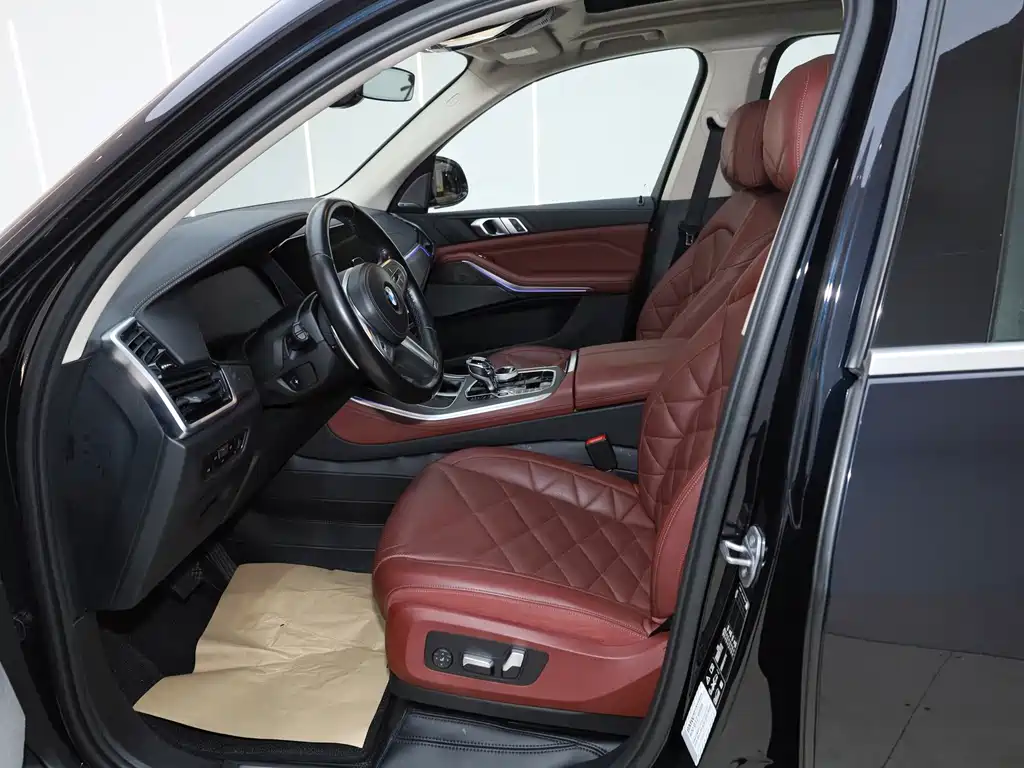 BMW X5 — миниатюра 24