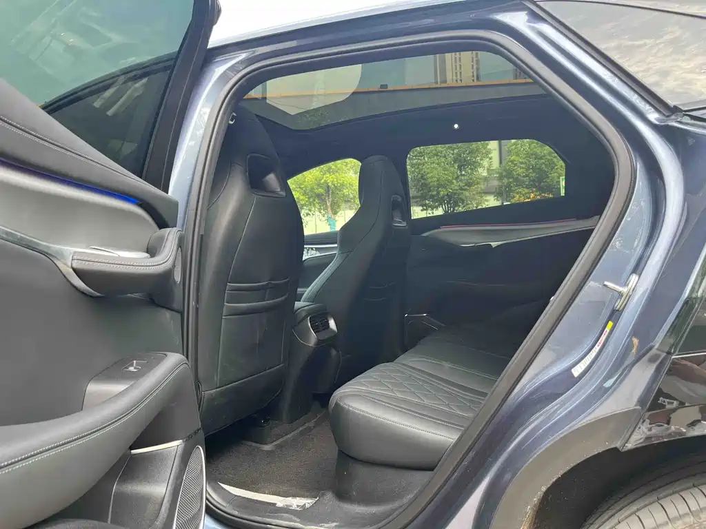 BYD Sealion 07 EV — миниатюра 6