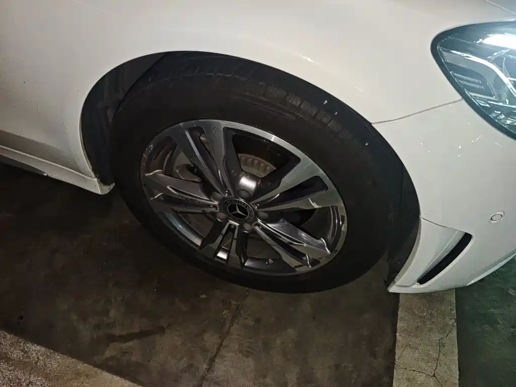 Mercedes-Benz C-Class — миниатюра 24