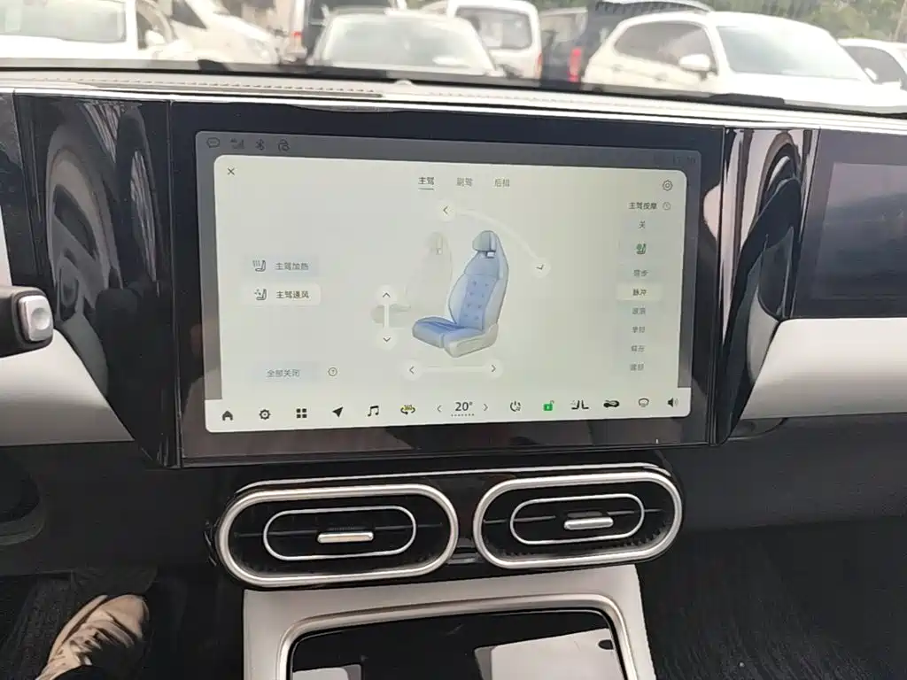 Leapmotor Leapmotor C01 — миниатюра 13