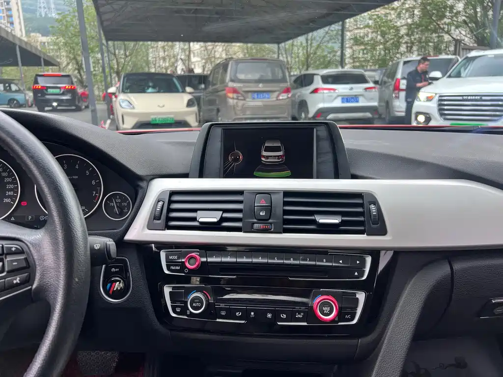 BMW 3 Series — миниатюра 16