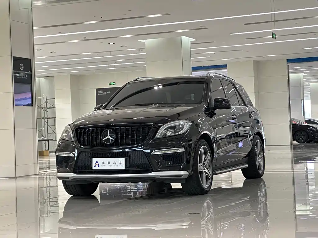 Купить Mercedes-Benz M-Class AMG