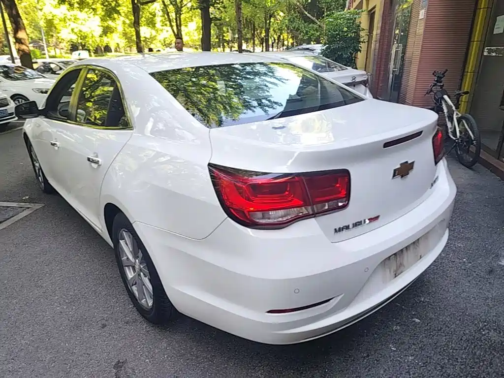 Chevrolet Malibu — миниатюра 5