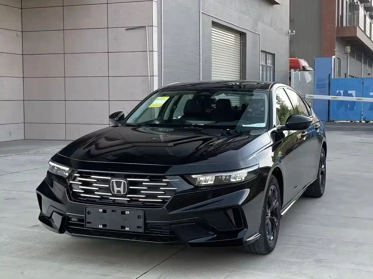 雅阁 2025款 运动系列 260TURBO 豪华版 2025
