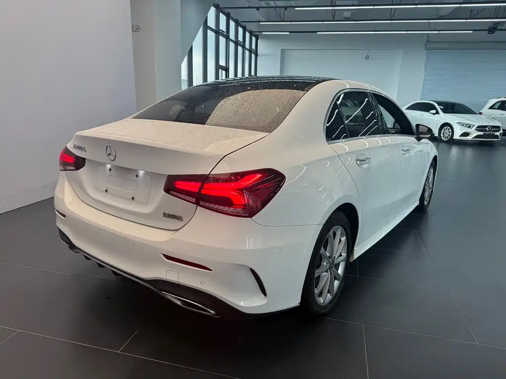 Mercedes-Benz A-Class A 2020 A 200 L Sport