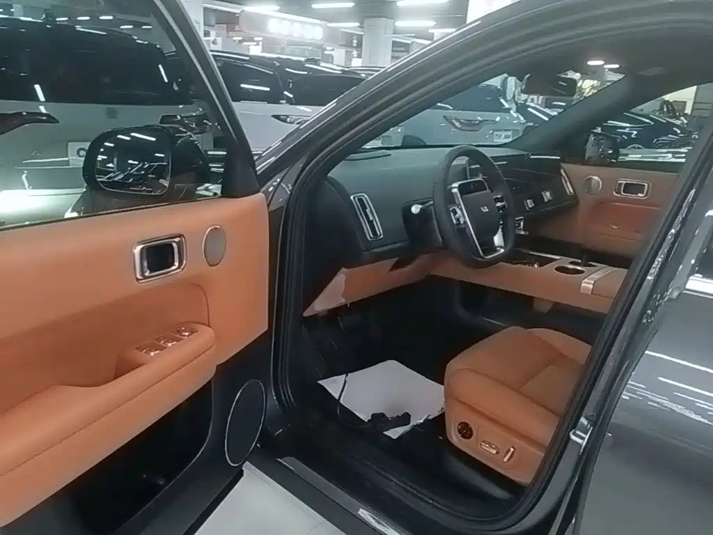 Li Auto Li L6 — миниатюра 16