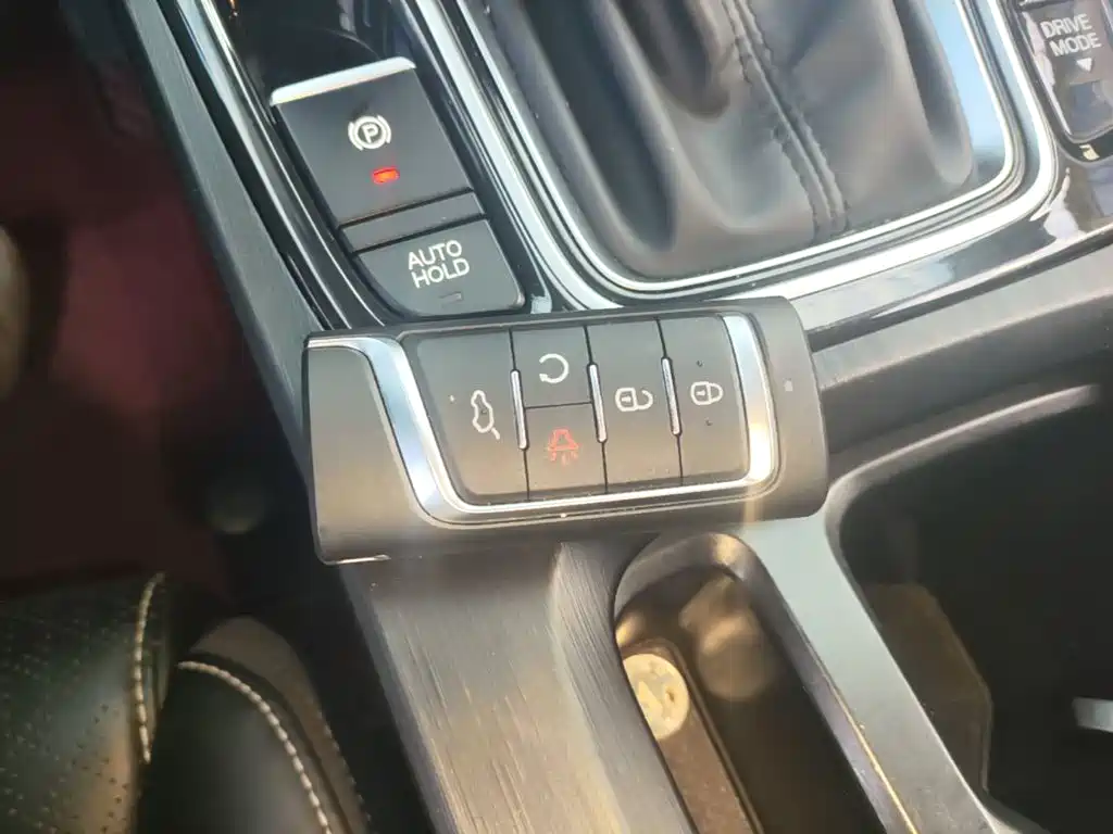GAC Motor Trumpchi M6 — миниатюра 9