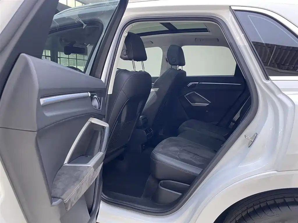 Audi Q3 2022 35 TFSI Fashion