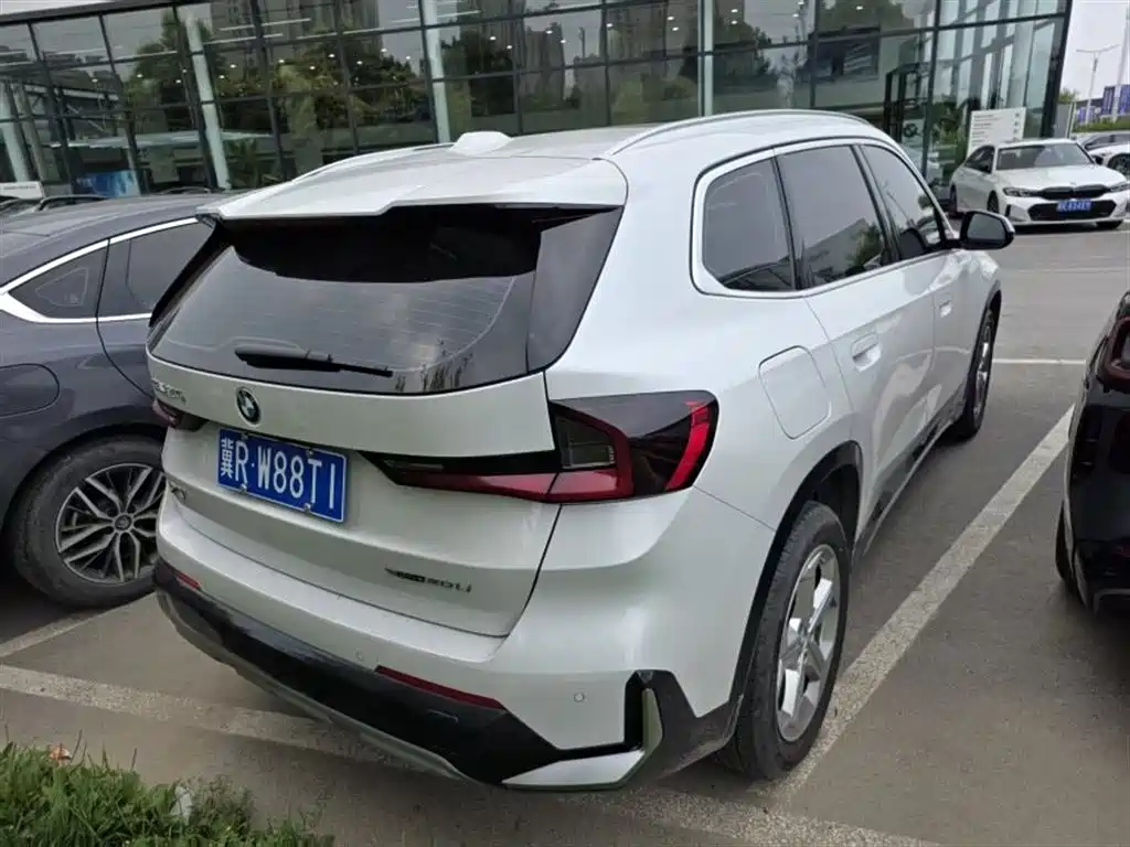 BMW X1 2023 sDrive20Li X