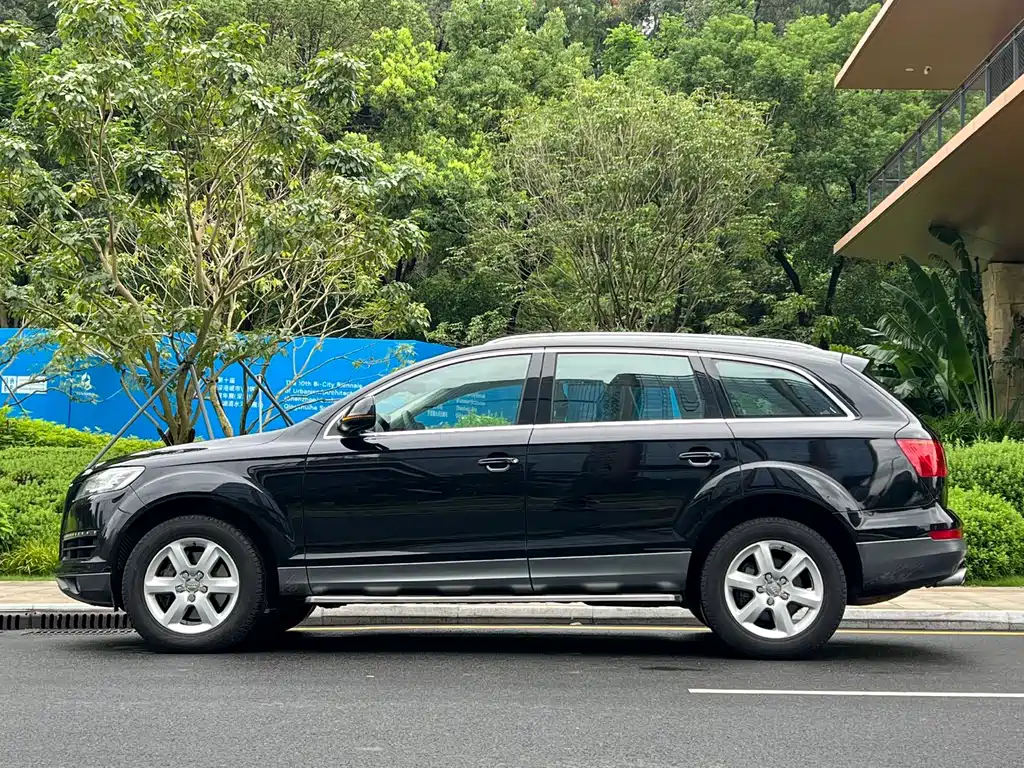 Audi Q7 — миниатюра 22