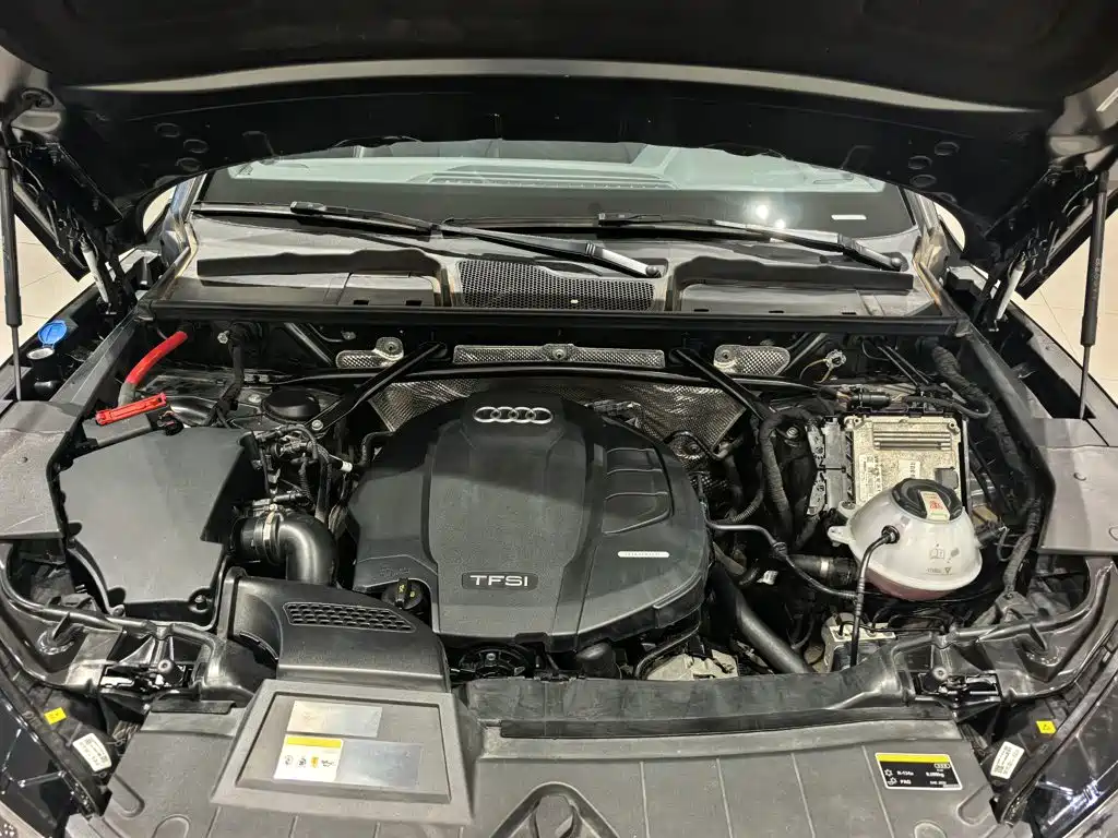 Audi Q5L Sportback — миниатюра 5