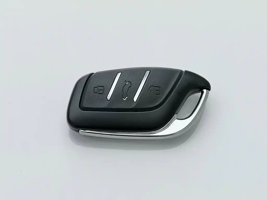 Roewe RX3 — миниатюра 19