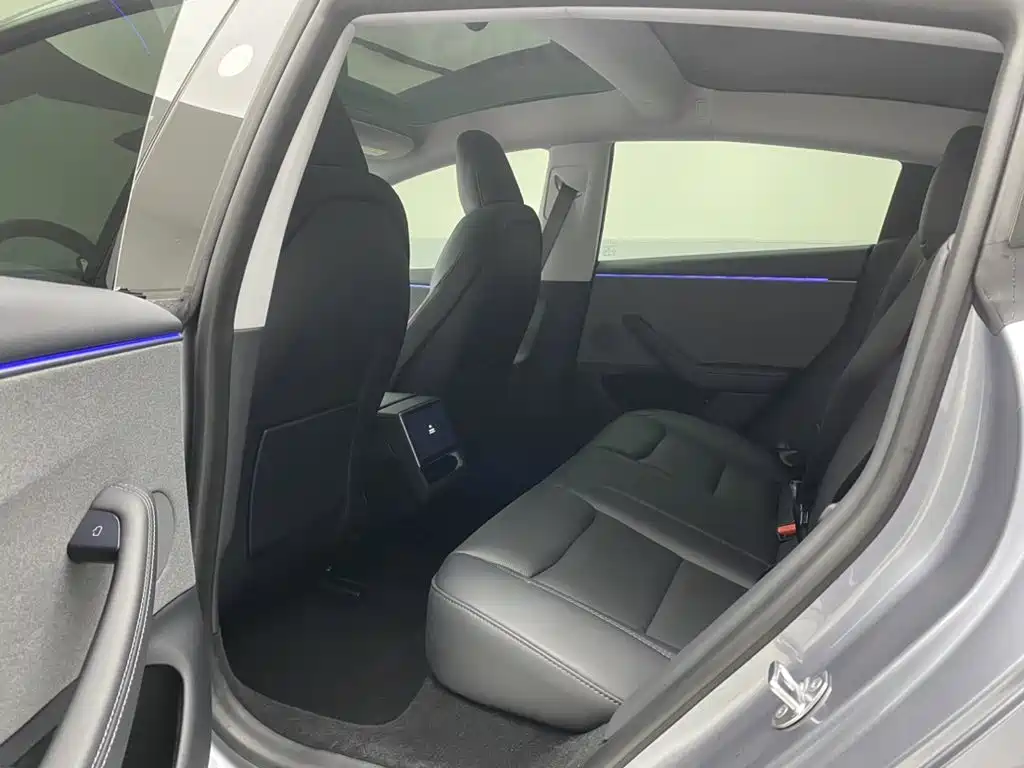 Tesla Model 3 — фотографии объявления, Фото 18
