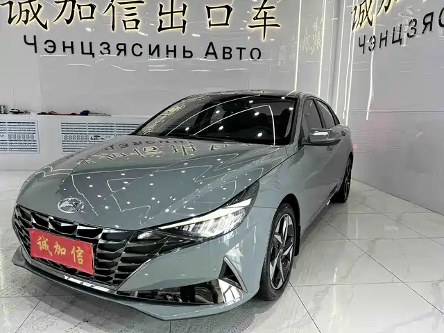HYUNDAI ELANTRA 2022