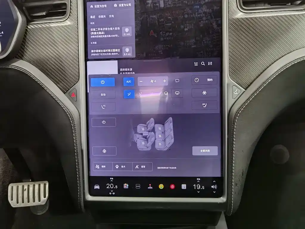 TESLA MODEL X