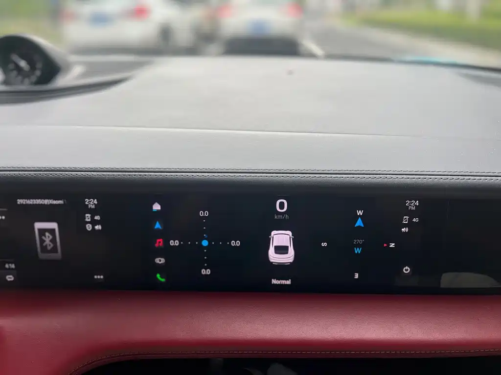 Porsche Taycan — миниатюра 18