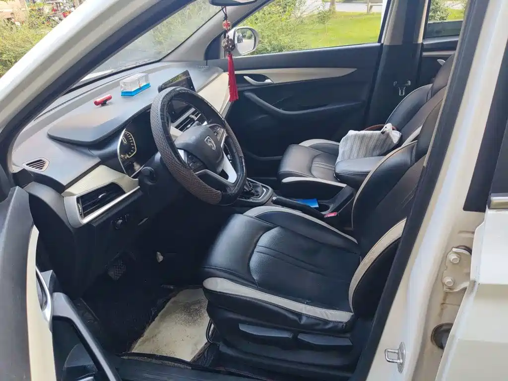 Baojun 360 — миниатюра 12