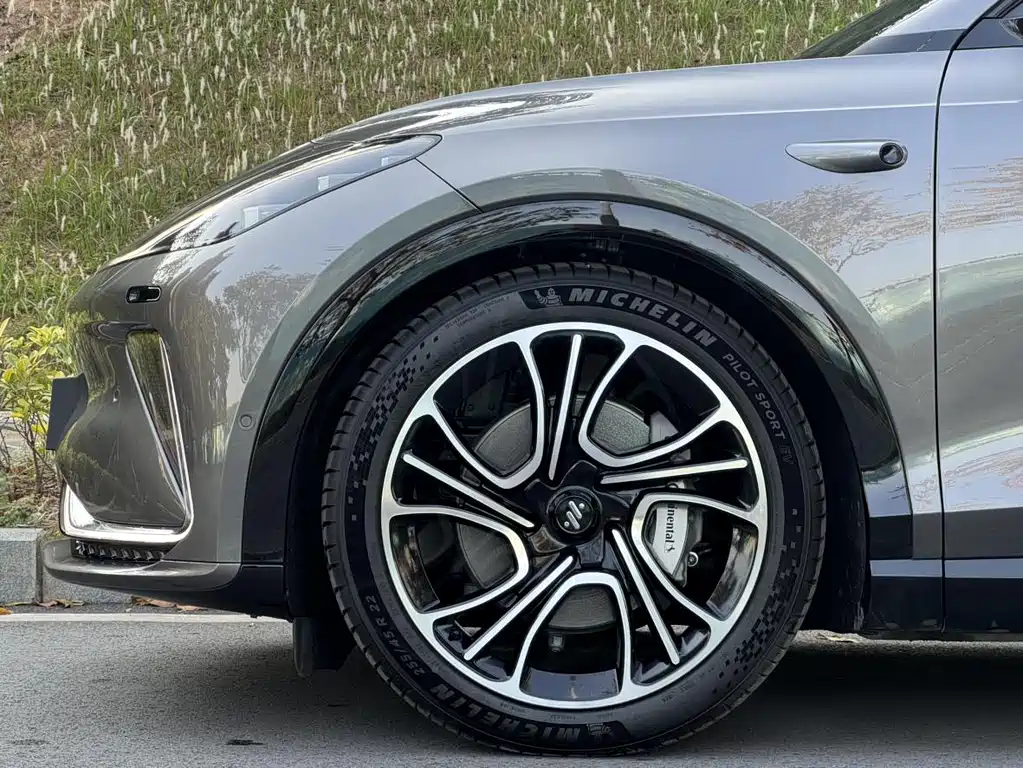 ZHIJI AUTOMOBILE ZHIJI LS7