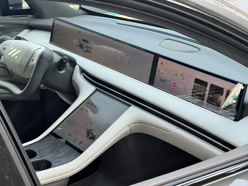 ZHIJI AUTOMOBILE ZHIJI LS7