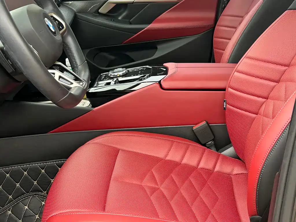 BMW 5 Series — миниатюра 7