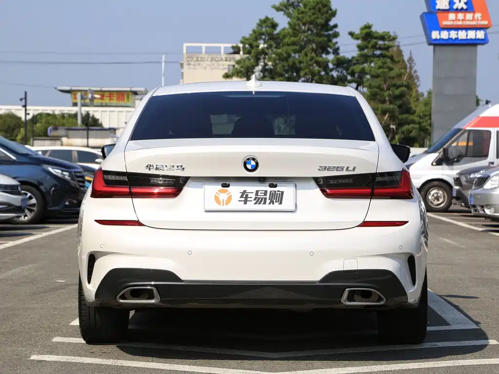 BMW 3 Series — миниатюра 20