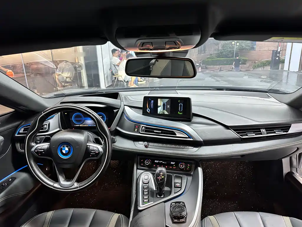 BMW i8 — миниатюра 12