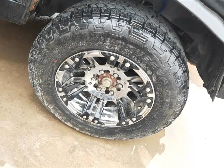 BAIC BJ40 2016 40L 2.0T MT Luxury