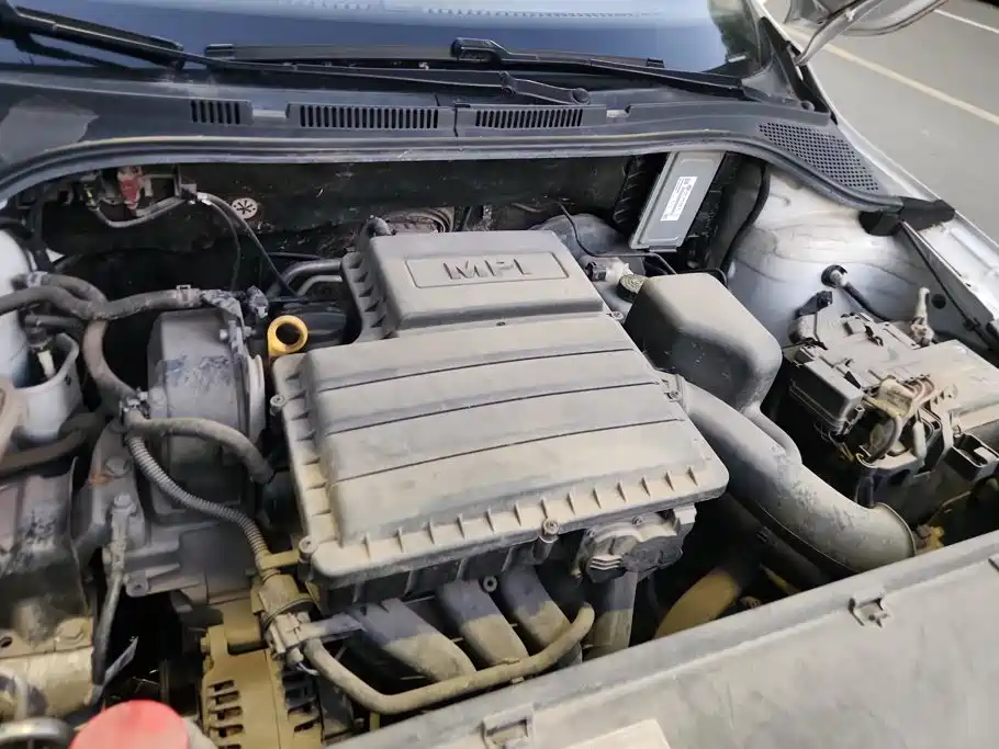 Skoda Rapid — миниатюра 10