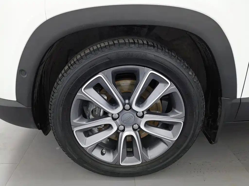 Geely Icon — миниатюра 17