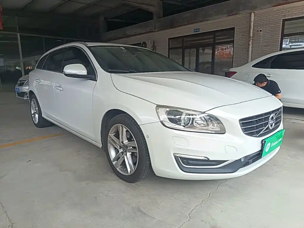 Volvo V60 — миниатюра 4