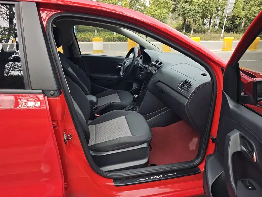 Volkswagen Polo — миниатюра 10