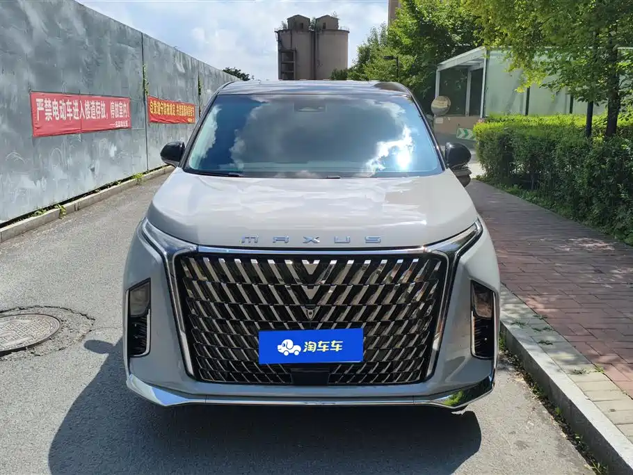 Maxus G90 2024 2.0T мест