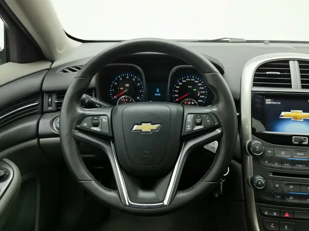Chevrolet Malibu — миниатюра 11