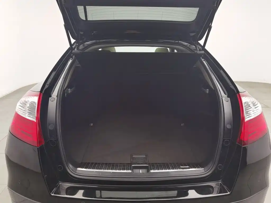 Honda Crosstour — миниатюра 16