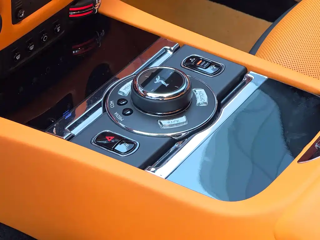 Rolls-Royce Wraith — миниатюра 21
