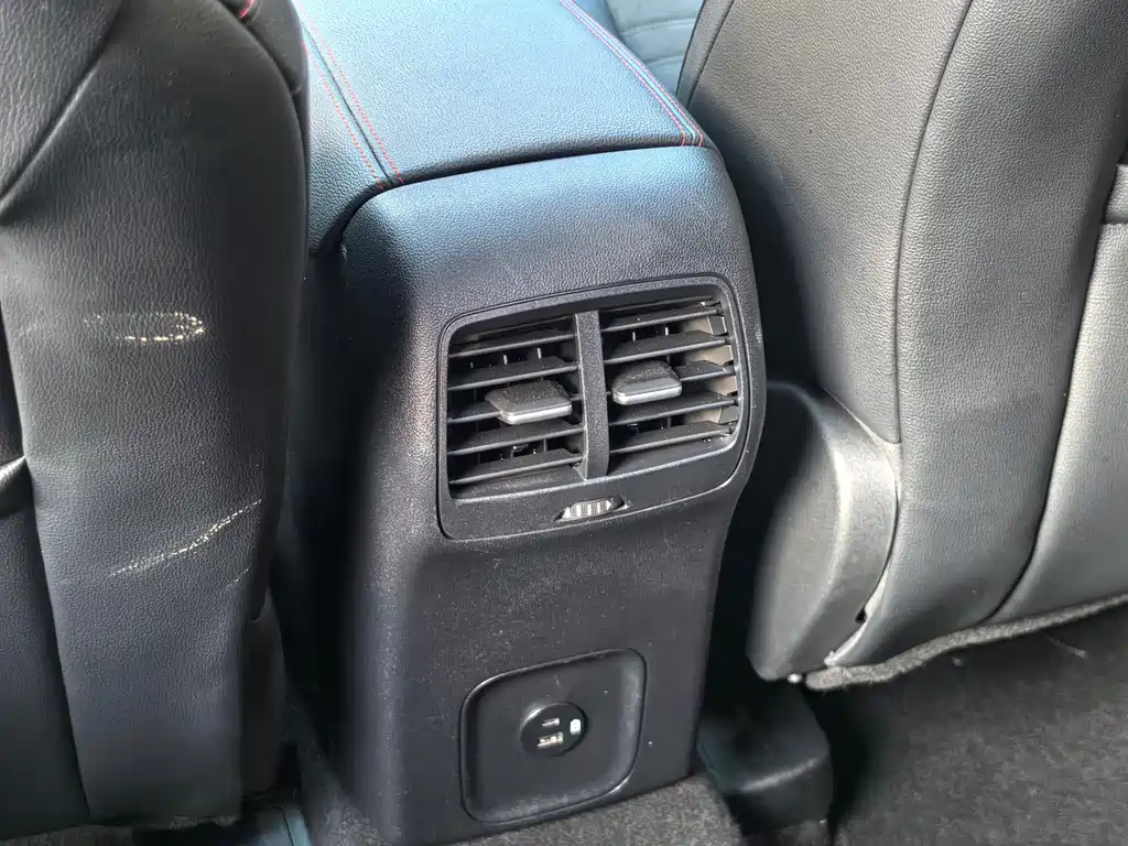 Ford Escape — миниатюра 10