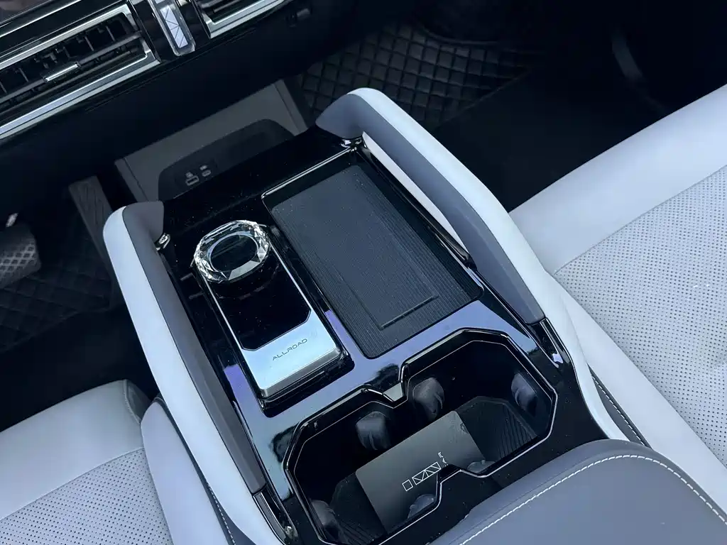 iCAR iCAR 03 — миниатюра 17