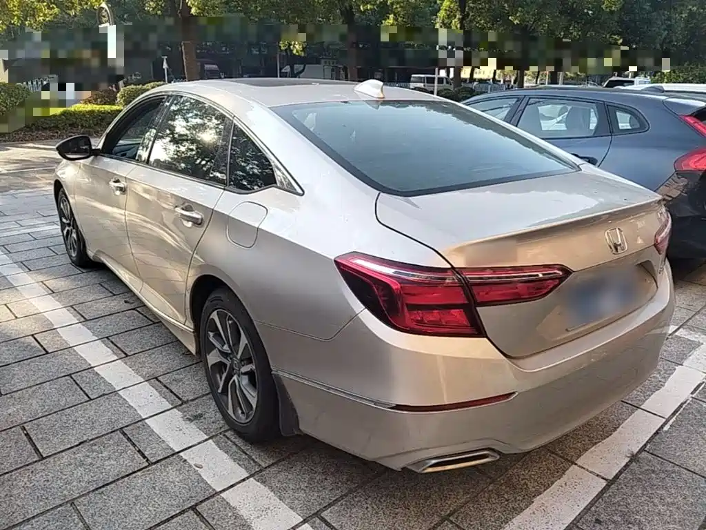 Honda Inspire — миниатюра 5