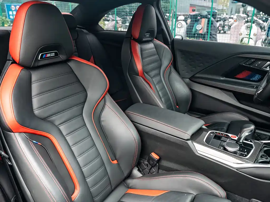 BMW M2 — миниатюра 10
